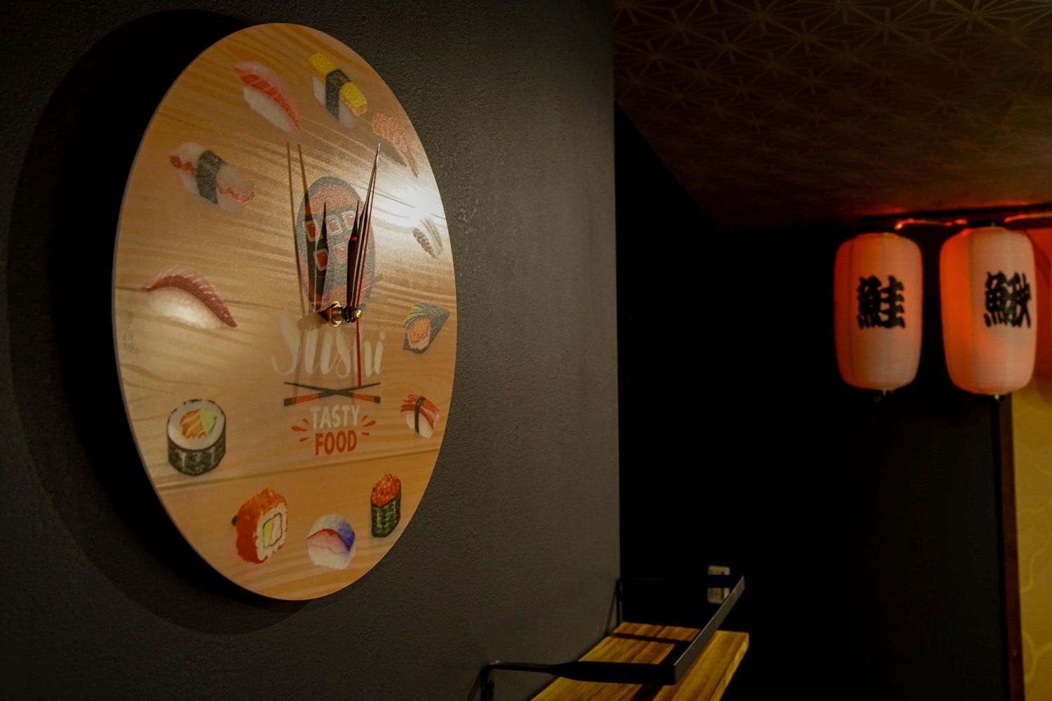 Fukufuku Sushi-Themed Guesthouse Киото Екстериор снимка